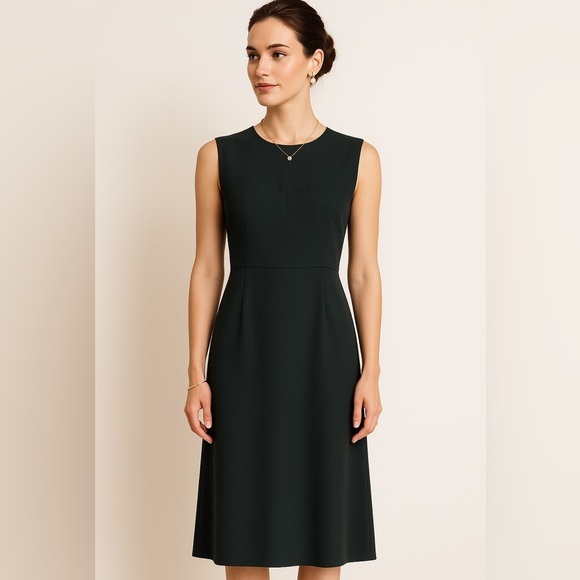Marc Jacobs NWT Forest Green Midi Dress - Size 10
Minimalist designer capsule - Picture 1 of 11